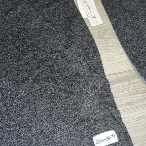 New Kinetix Gray Casual Luxury Shirt Crew Neck Long Sleeve Tee Mens Size Small - Picture 4 of 5